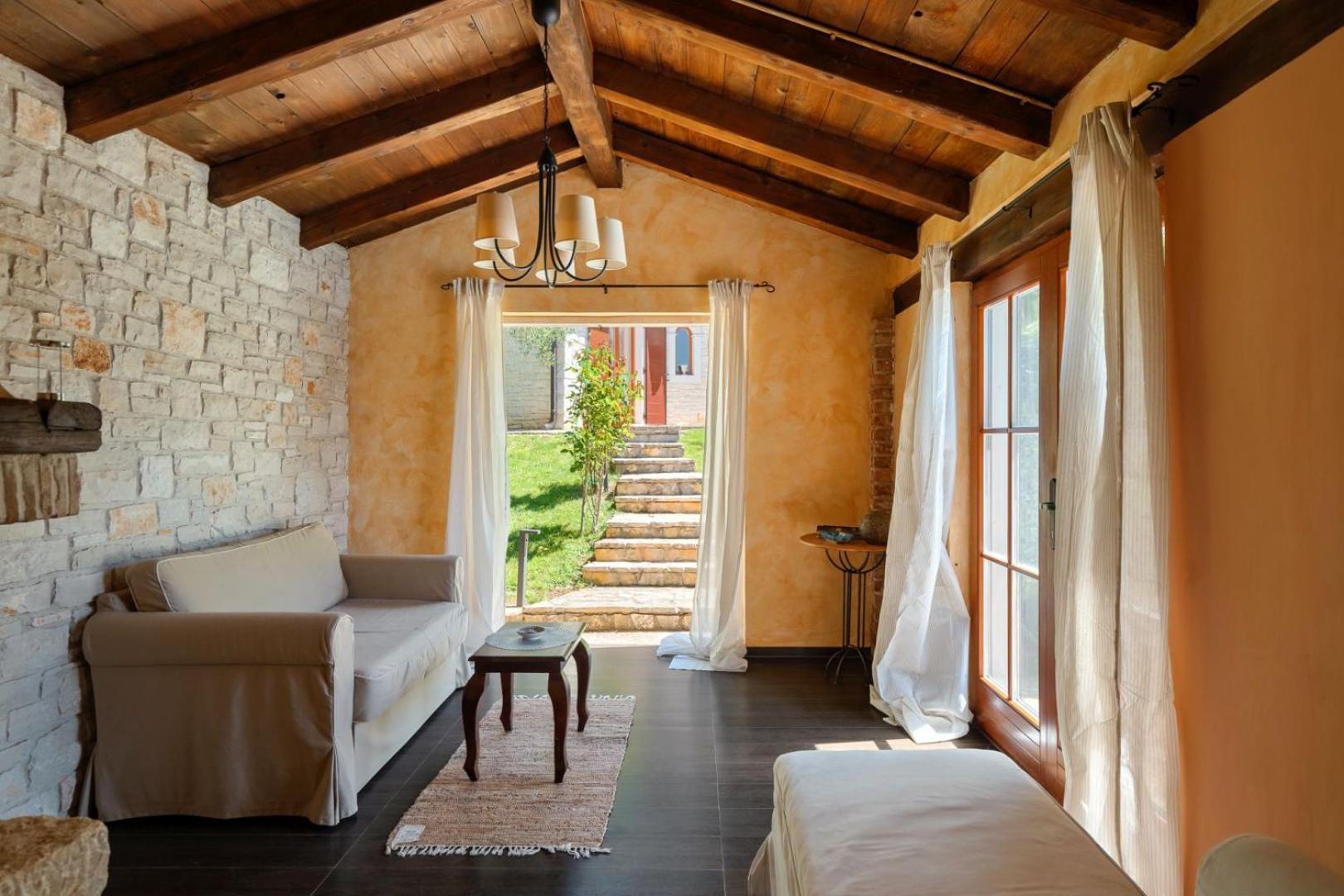 Rustic Villa Cehici With Pool In Sveti Lovrec Jehnici エクステリア 写真