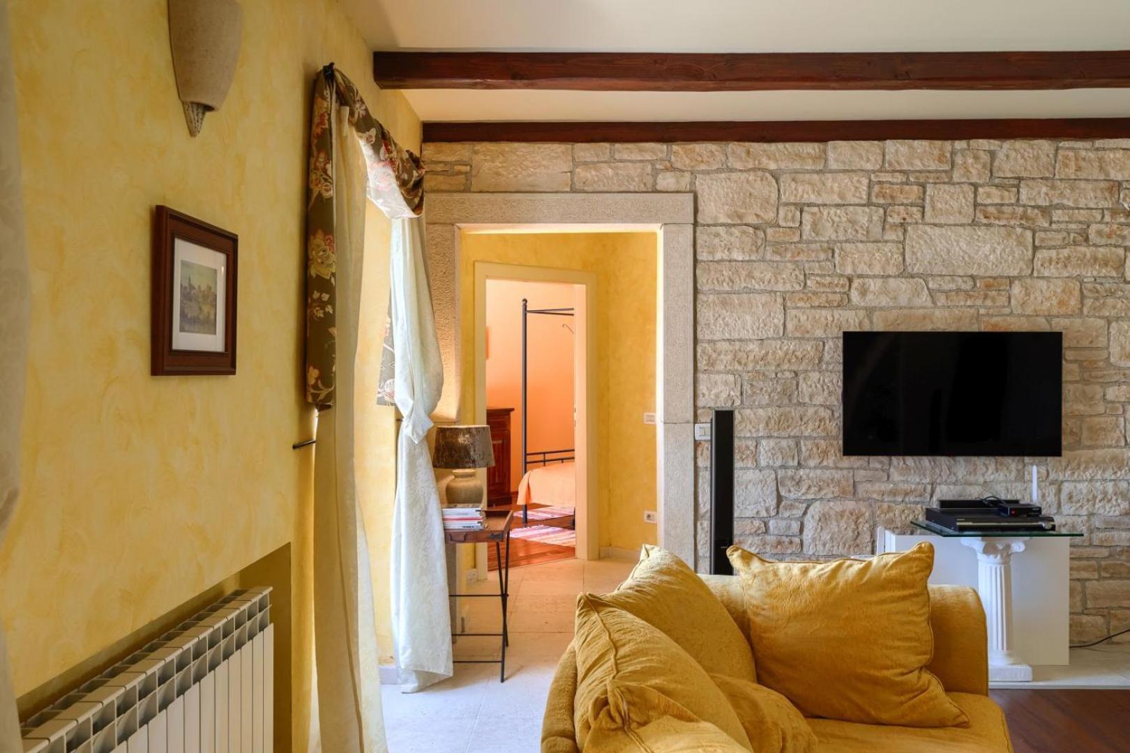 Rustic Villa Cehici With Pool In Sveti Lovrec Jehnici エクステリア 写真